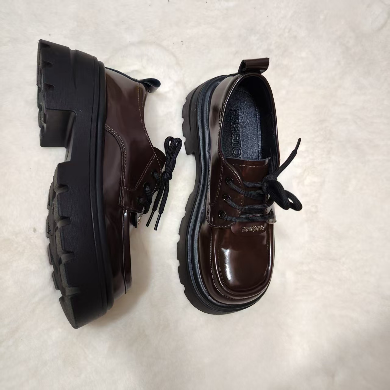 棕色厚底乐福鞋女玛丽珍鞋防水台气质时尚又好看白塔单鞋子