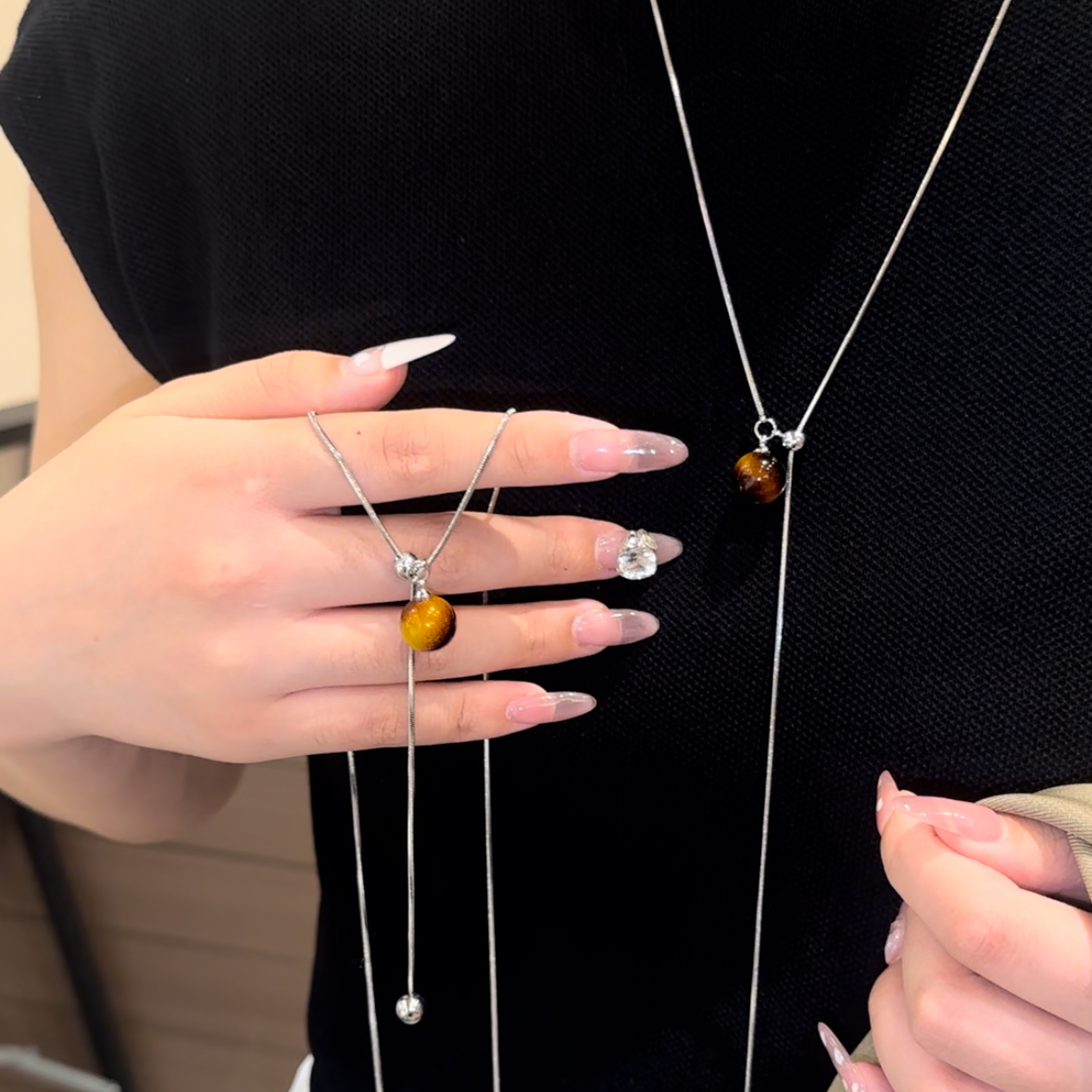 钛钢项链 设计感长款毛衣链2025新款气质轻奢高级感项链女款配饰