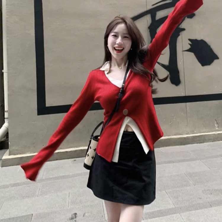 甜酷风女春秋新款撞色假两件针织显瘦气质上衣搭高腰短裙时尚套装
