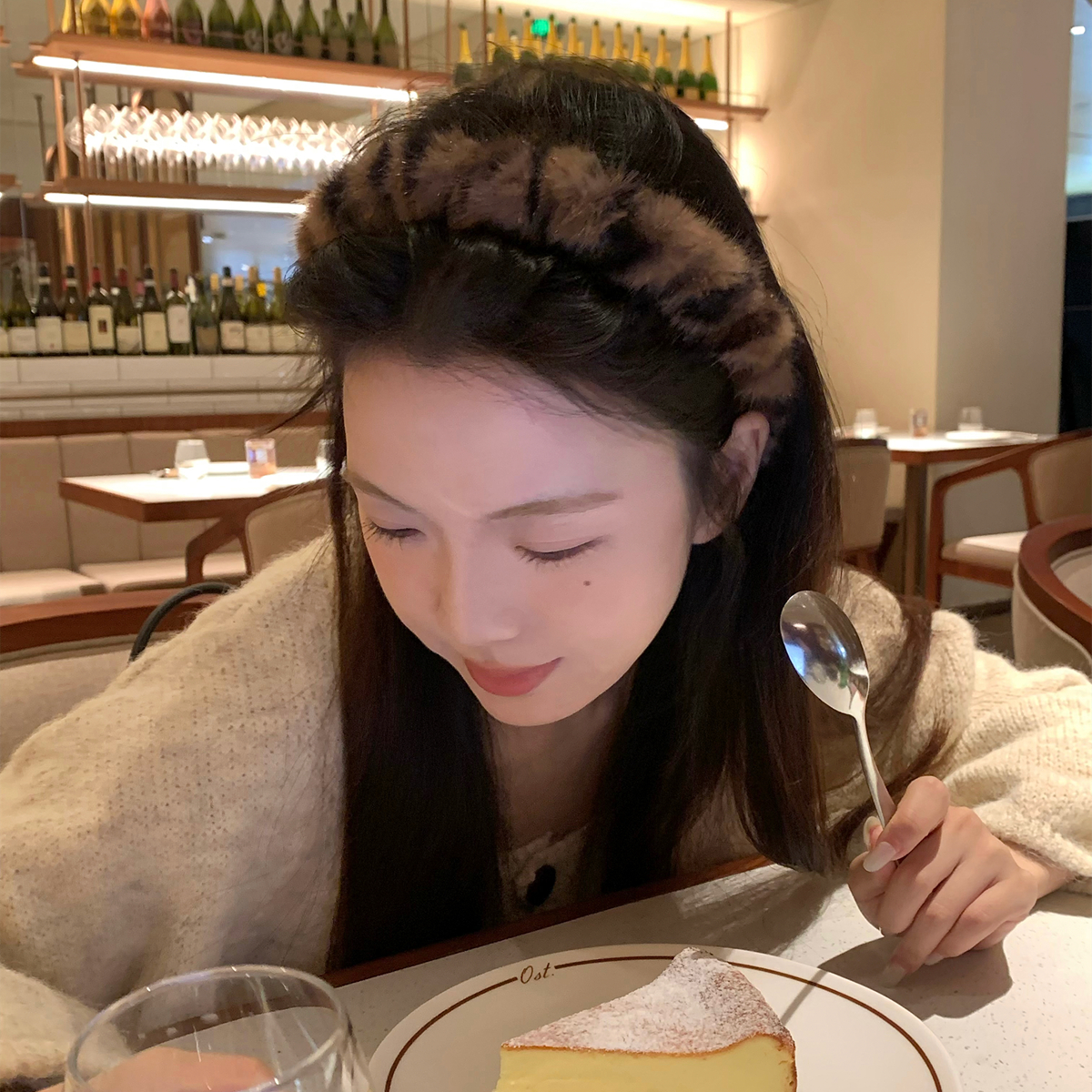 毛绒绒豹纹发箍带齿高颅顶头箍洗脸压发发卡防滑碎发整理发饰头饰