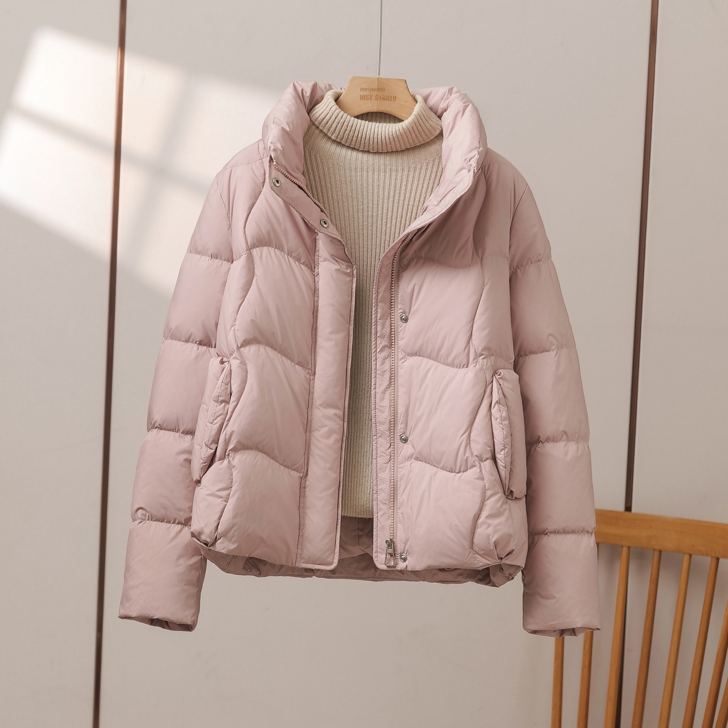 新国标90白鸭绒羽绒服女短款2025新款时尚立领小个子百搭大码外套