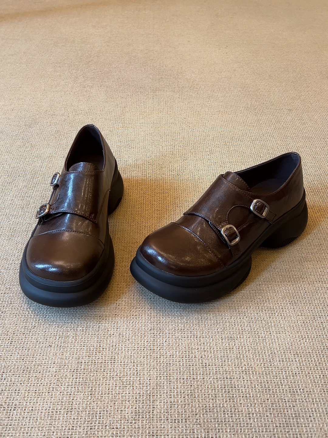 Elingjk/6cm小个子运动风厚底圆头双扣带深口百搭复古乐福鞋