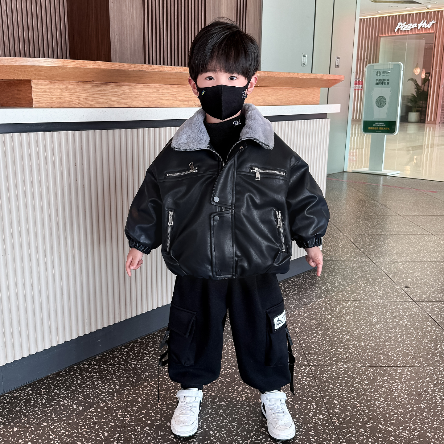 儿童冬装皮衣夹棉加厚外套2025冬季新款男童夹克宝宝洋气加绒棉服