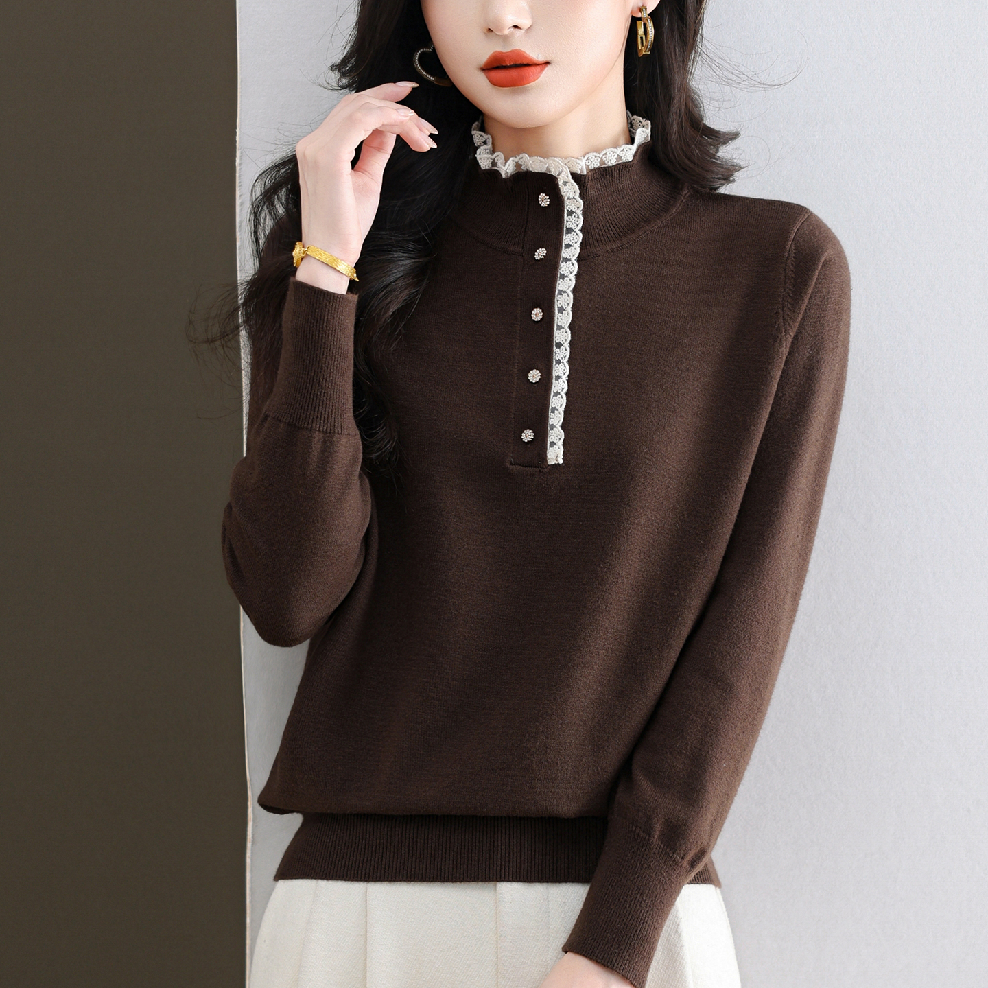蕾丝花边打底衫秋冬内搭漂亮减龄小衫2025年新款半高领毛衣女洋气