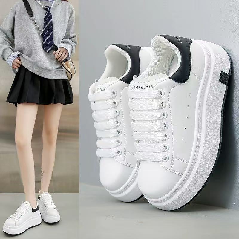 厚底板鞋女2025新款夏季百搭小白鞋软底增高轻便运动休闲鞋