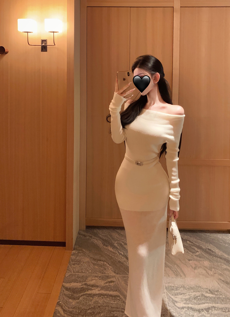 白栀 温柔一字肩长袖针织拼接连衣裙女气质收腰显瘦直筒时尚长裙