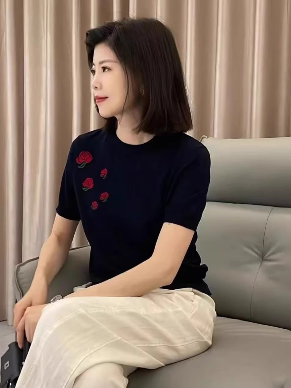 专柜大码25夏季新款气质拼色花朵圆领短袖针织衫舒适百搭时尚简约