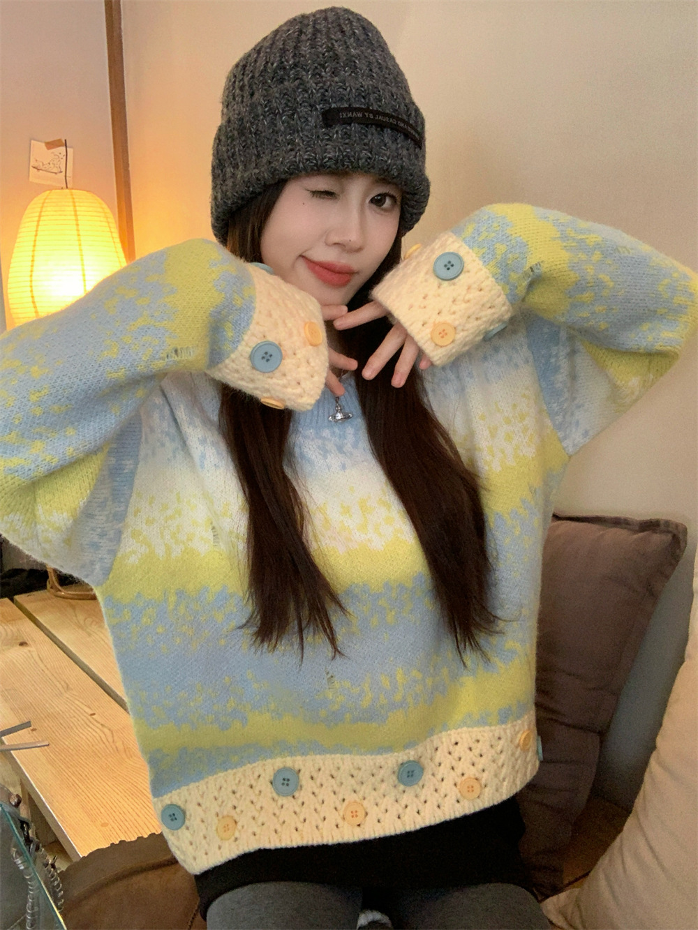 2025春秋渐变圆领毛衣女外套小众设计感外休闲设计感