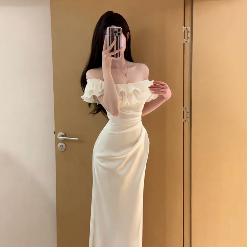 A字裙法式白色一字肩荷叶边连衣裙子女夏季纯欲风气质收腰包臀鱼