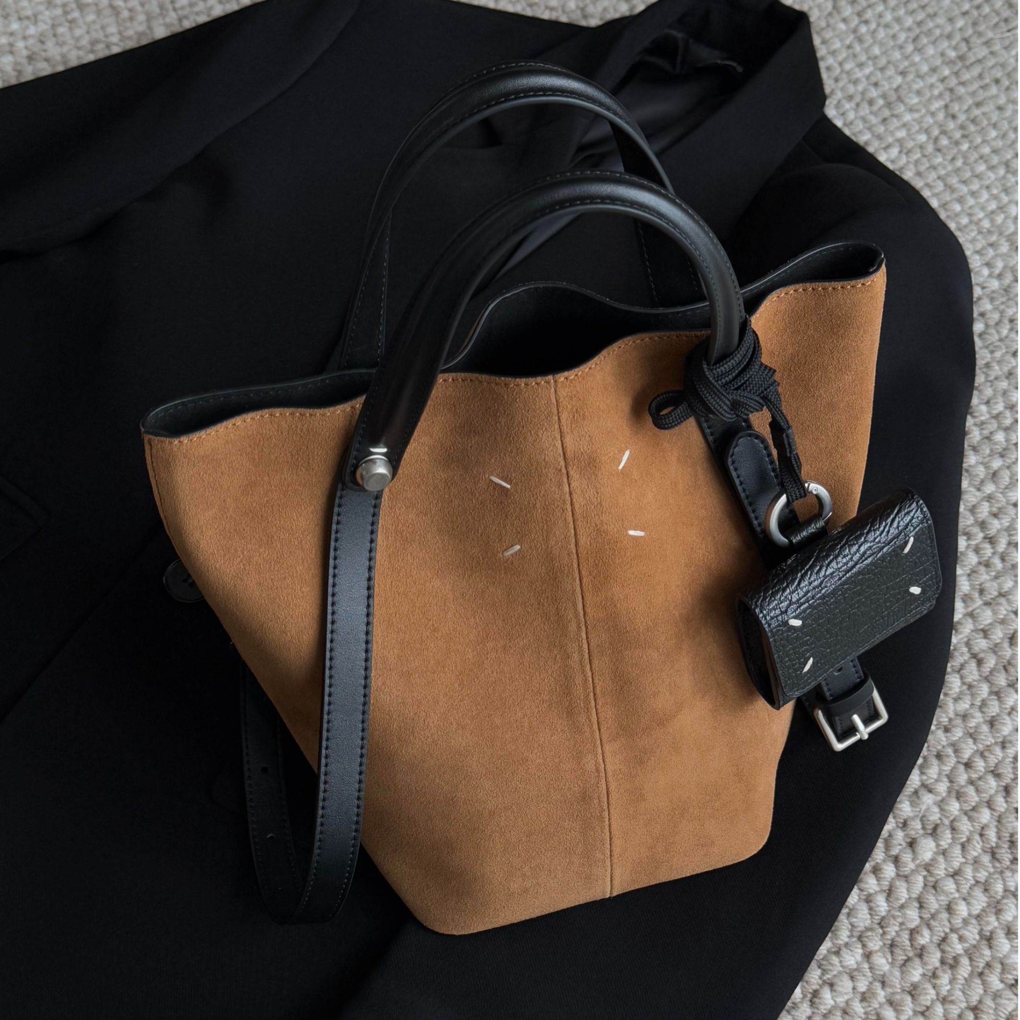 亚麻单肩腋下托特小众手提包2025复古高级大容量通勤水桶包