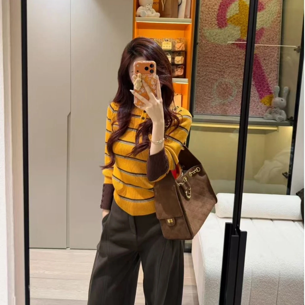 miu系复古条纹撞色拼接长袖毛衣正肩半高领内搭打底衫秋冬上衣女