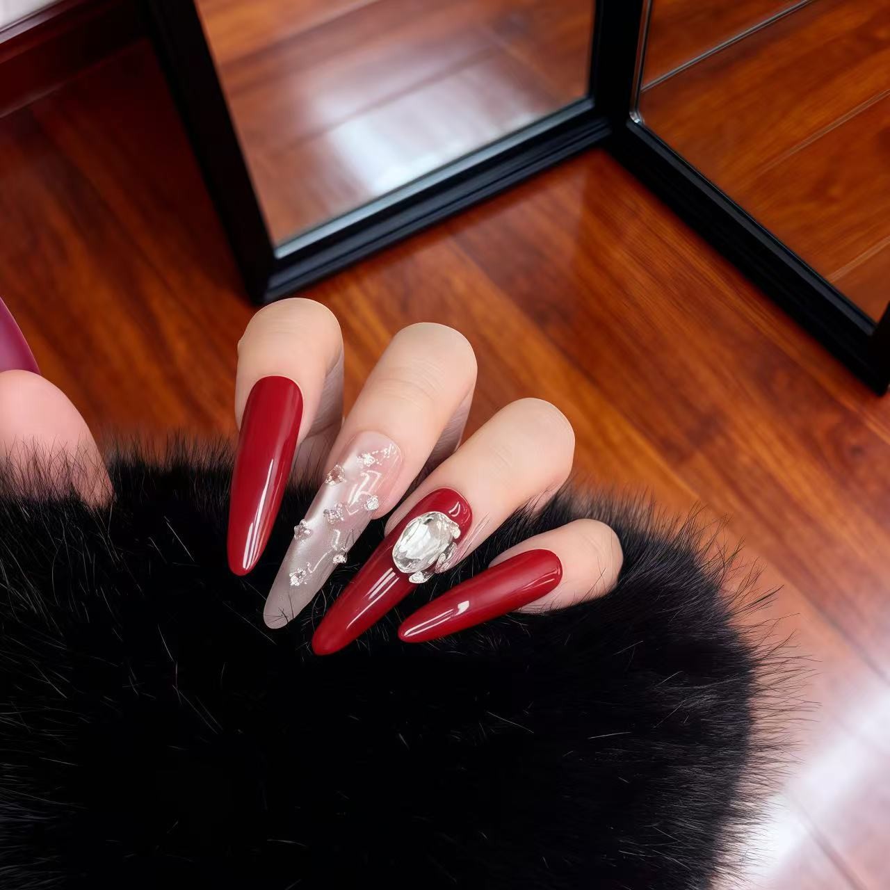 【带刺玫瑰】纯手工穿戴甲酒红波点款式气质长甲显白百搭美甲贴片