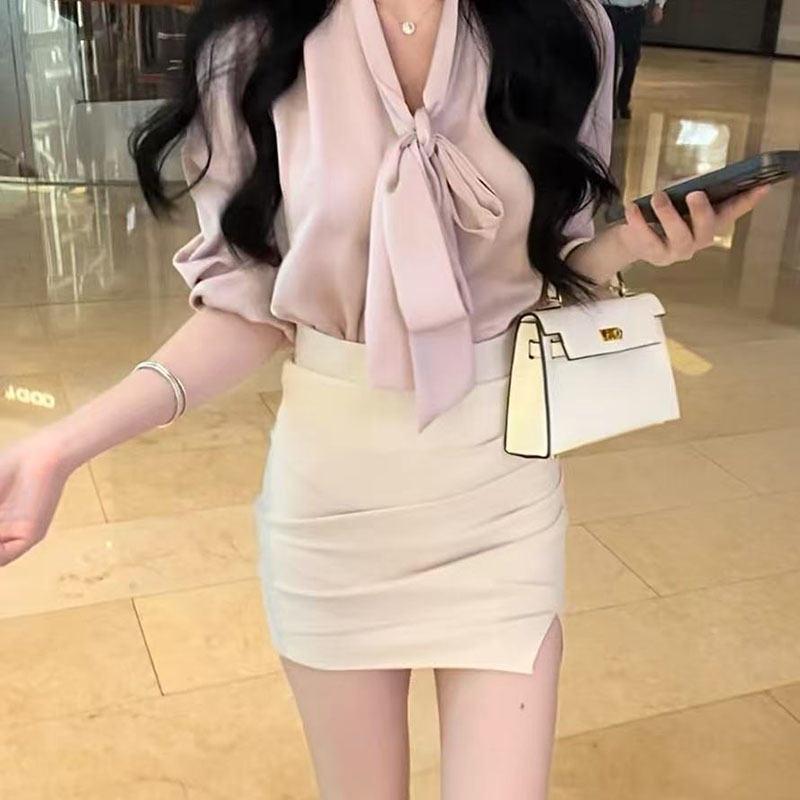 【有一思专属】粉红色V型围巾领飘带领衬衫气质女2025金蝴蝶结衬衫