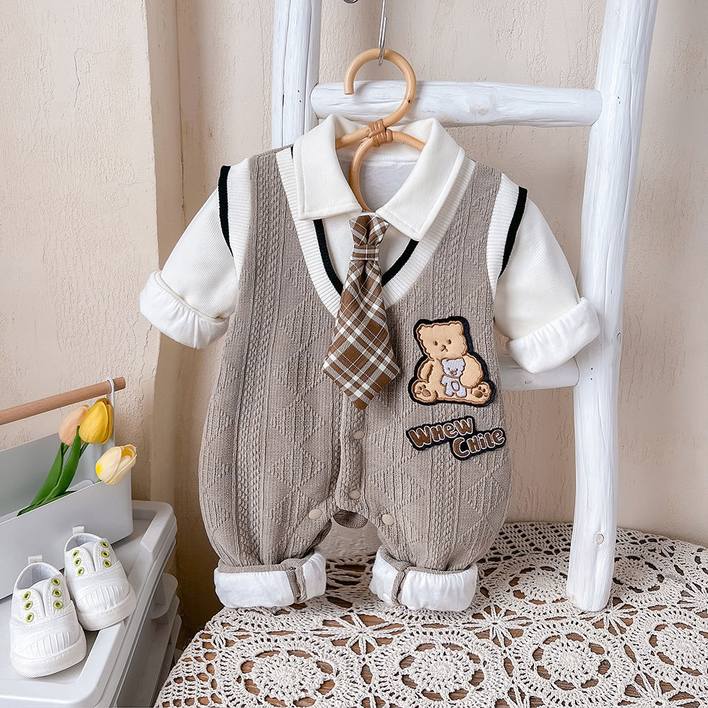 婴儿春秋衣服外出可爱超萌绅士宝宝连体衣双层外出服洋气秋装哈衣