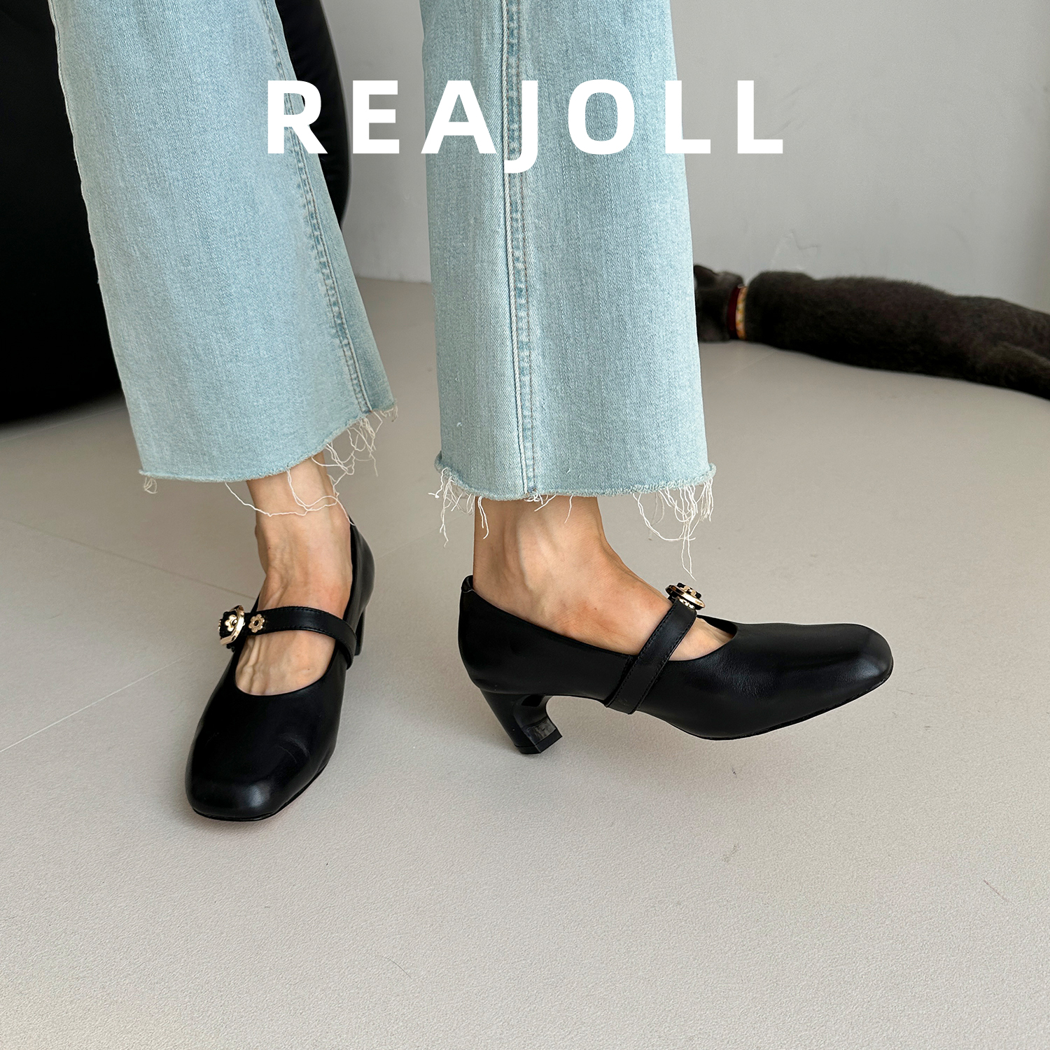 高跟鞋女气质高级不累脚2025新款爆款时尚玛丽珍黑色配裙子的单鞋