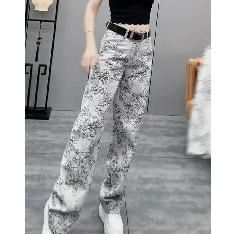 牛仔裤女2025新款春季爆款裤子高腰弯刀裤显瘦时尚花卉宽松阔腿裤