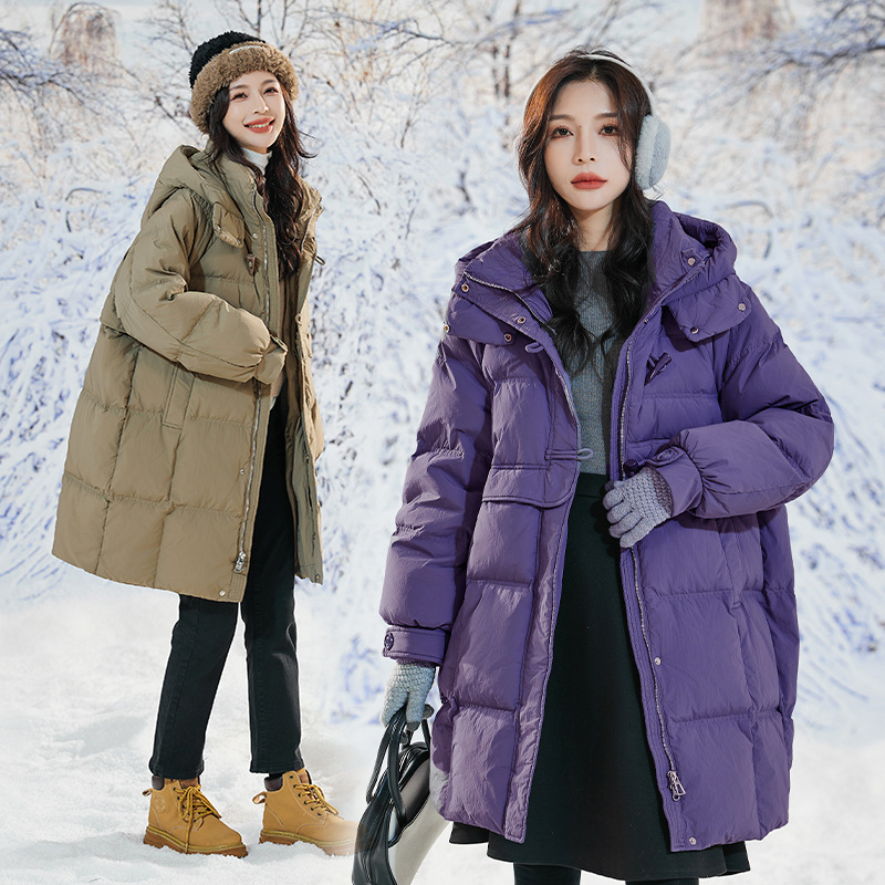 2023新款90白鸭绒胖mm加肥加大码羽绒服女大码牛角扣羽绒服RR2309