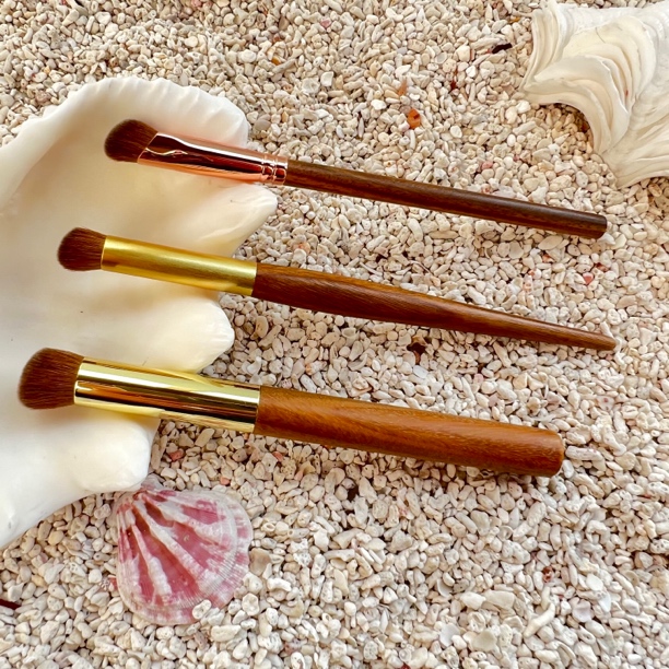 沧州产纯黄狼尾毛戳戳遮瑕刷斜圆头指腹刷遮毛孔遮细纹真毛化妆刷