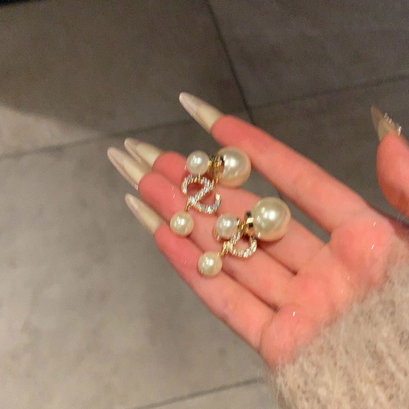 铜合金锆石耳饰 细闪字母珍珠耳钉女小众设计感精致甜美耳环耳饰