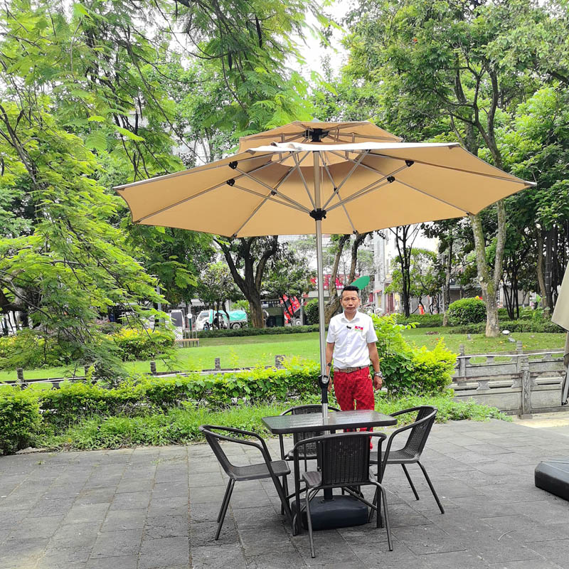 户外桌椅带伞奶茶店商用室外露天外摆阳台休闲区布置铁艺庭院桌椅