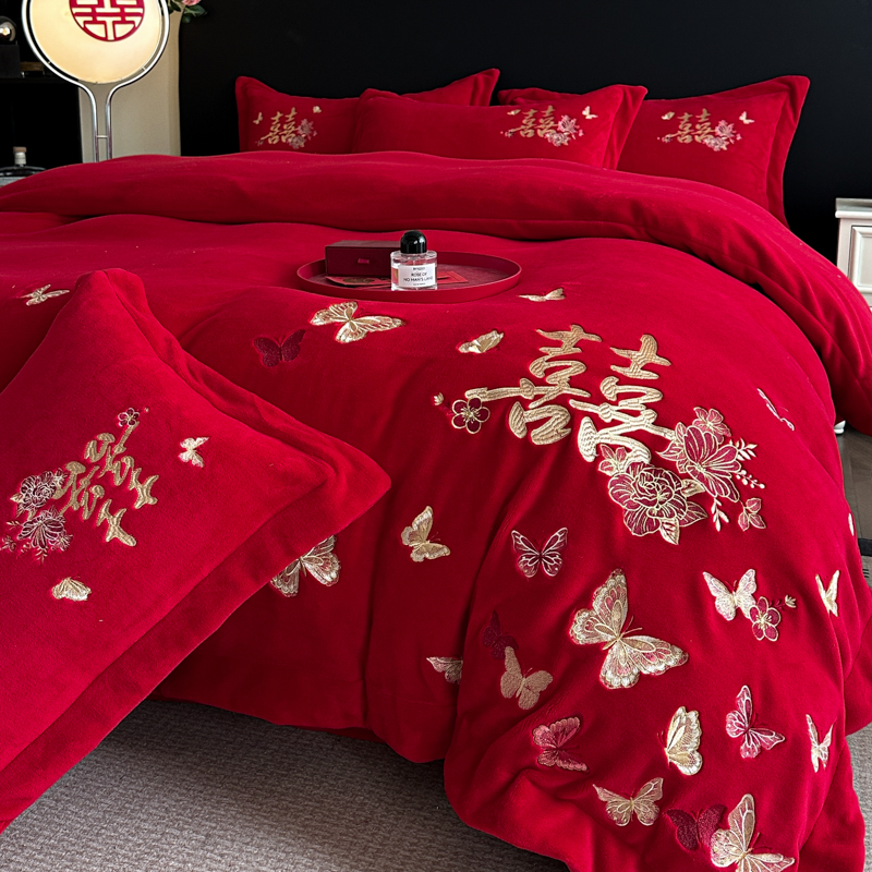 牛奶绒四件套结婚冬季防静电珊瑚绒婚庆刺绣喜庆加厚保暖床笠陪嫁