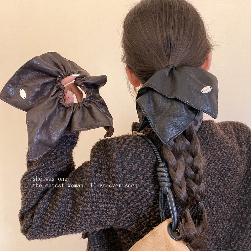 秋冬高级感豹纹皮质方巾大肠发圈女慵懒风复古双面头饰超大发绳