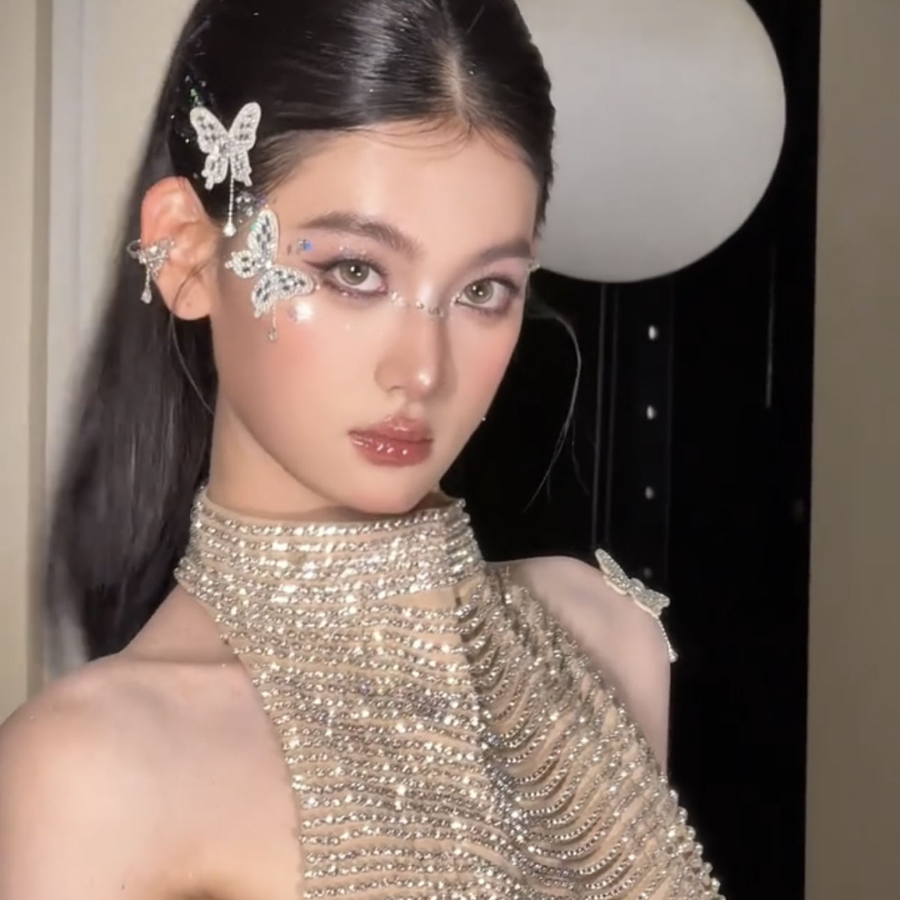 T7013康康原版闪钻蝴蝶➕流苏臂环小众新娘头饰