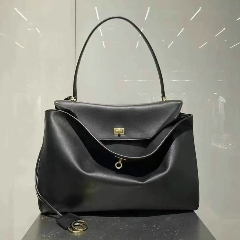 【万达撤柜】高端轻奢25新款Rodeo锁扣凯莉包 松弛感中性大容量适用