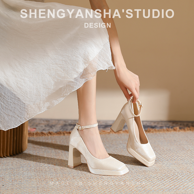玛丽珍高跟鞋女粗跟防水台厚底小个子增高婚纱姐妹团伴娘鞋新娘鞋