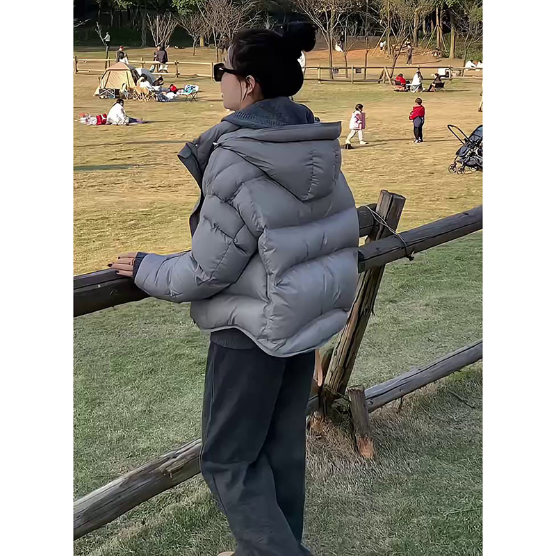 泡芙龟背灰色短款羽绒服女2025冬季新款小个子90白鸭绒连帽面包服