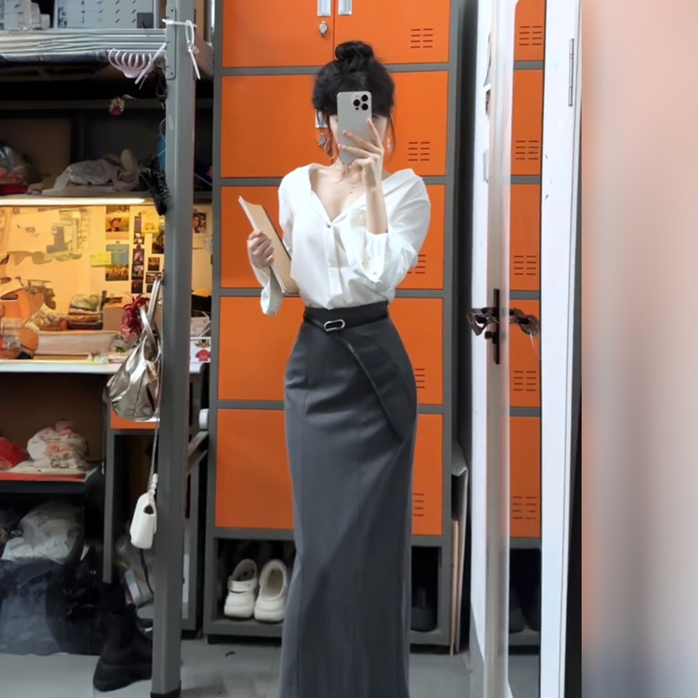 微胖高级感白色v领长袖衬衫女早春通勤百搭气质半身长裙御姐套装