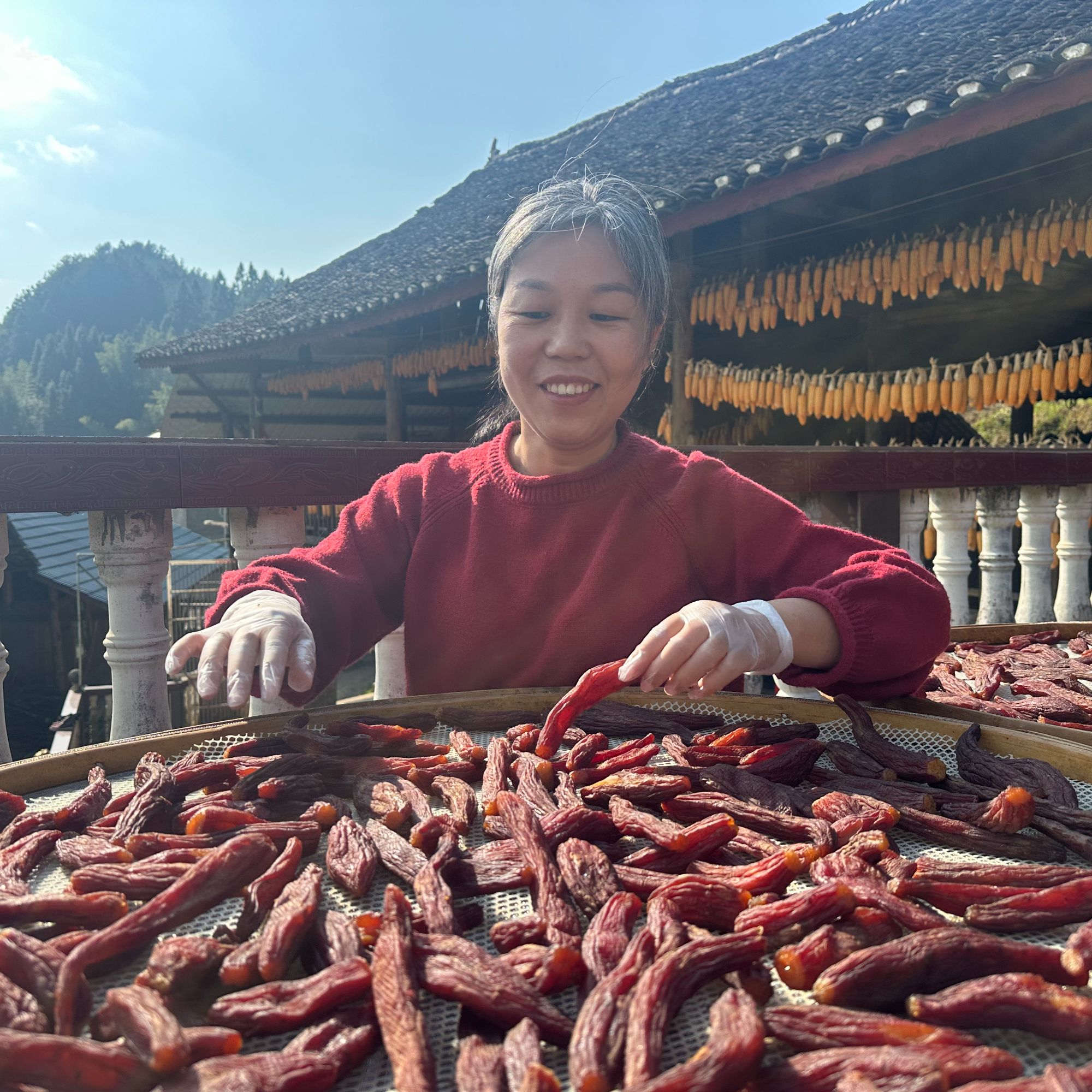 湖南苗家深山红薯干0添加农家带皮烤制整根开袋即食粗粮地瓜干