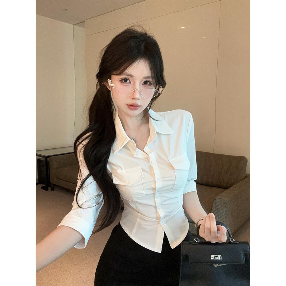 polo领中袖白色衬衫女设计感小众夏纯欲辣妹收腰鱼骨上衣独特绝美