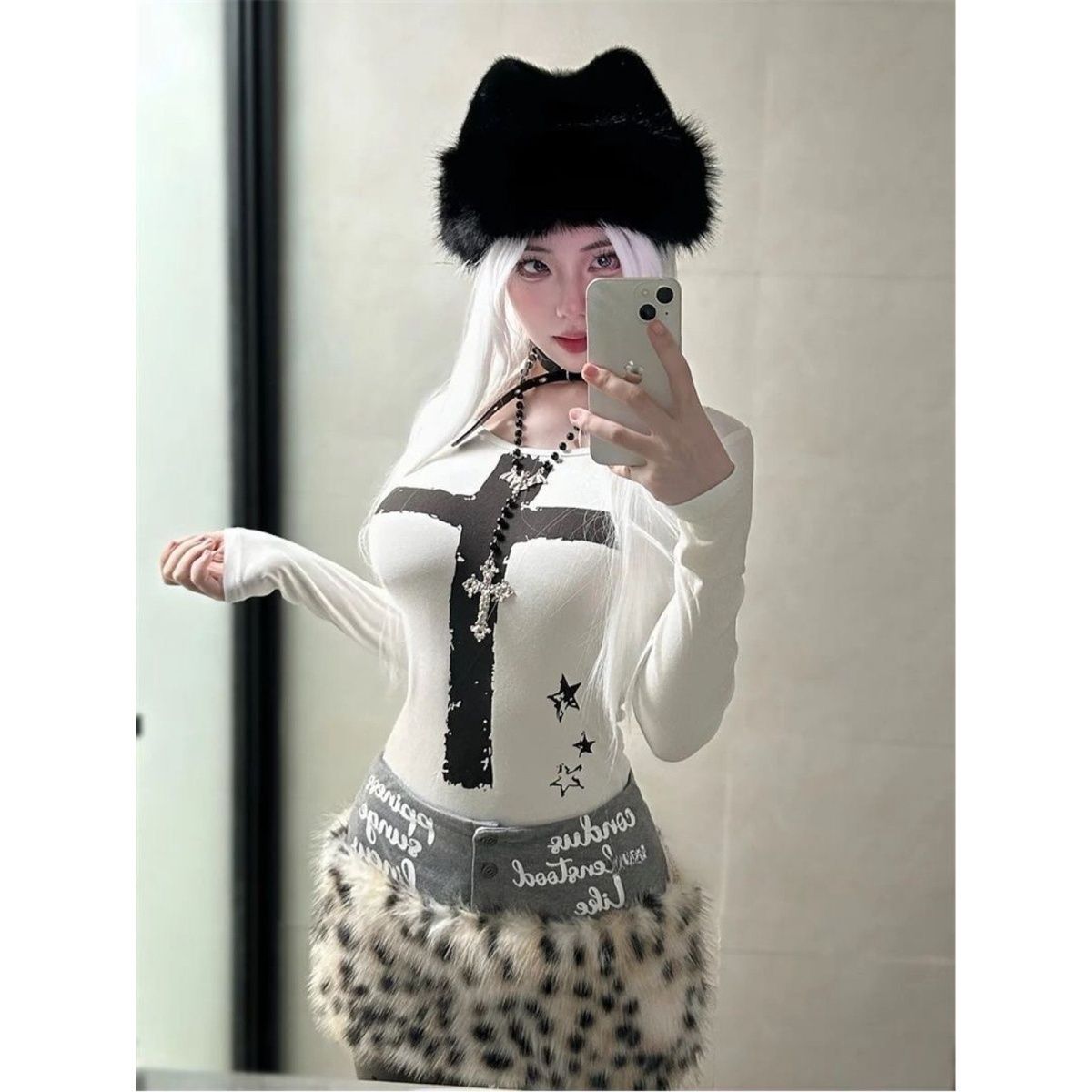 亚文化辣妹十字架印花圆领修身恤女低腰包臀豹纹半身裙套装