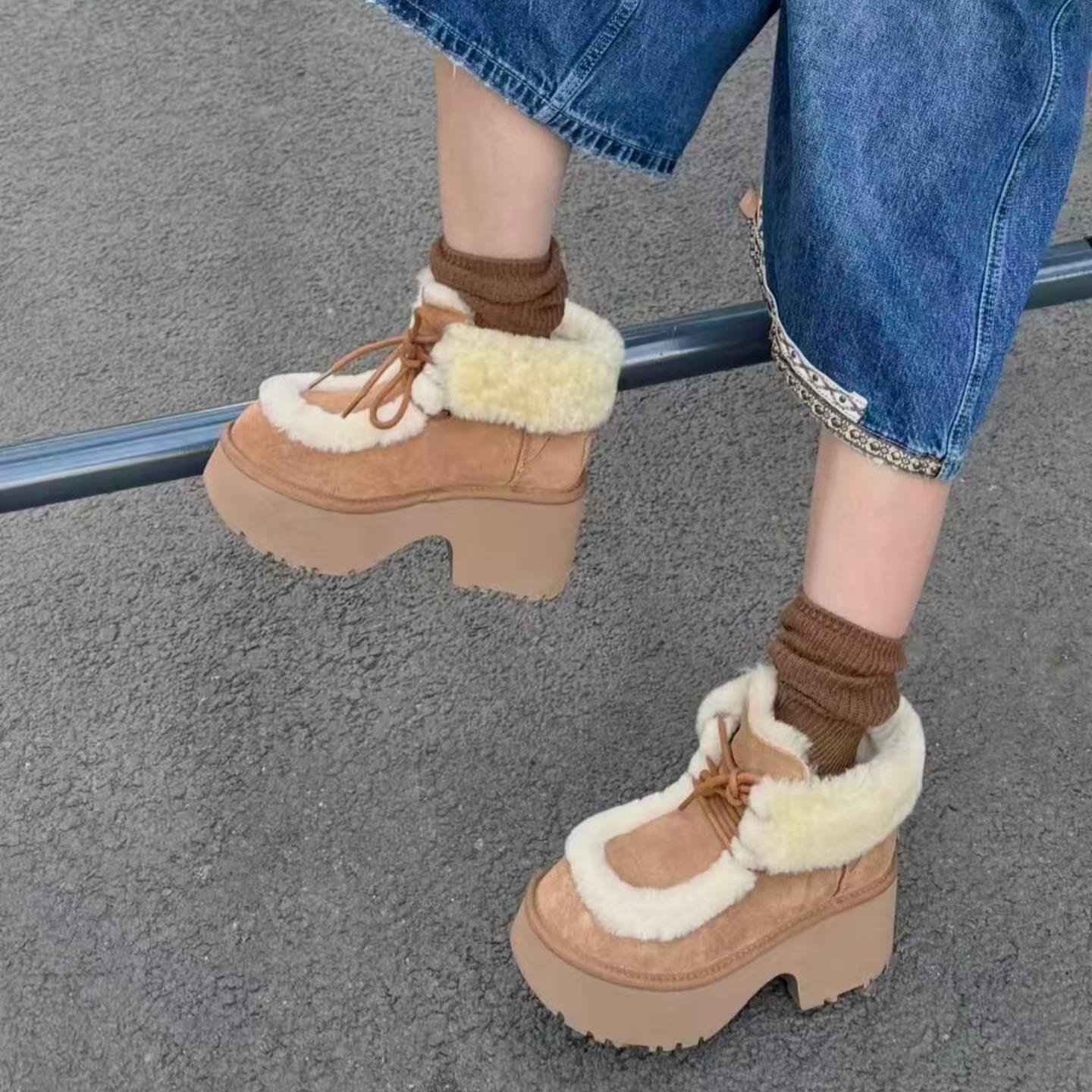 穿高跟鞋的吴大叔秋冬新款真羊皮毛一体雪地靴增高7CM厚底加厚保