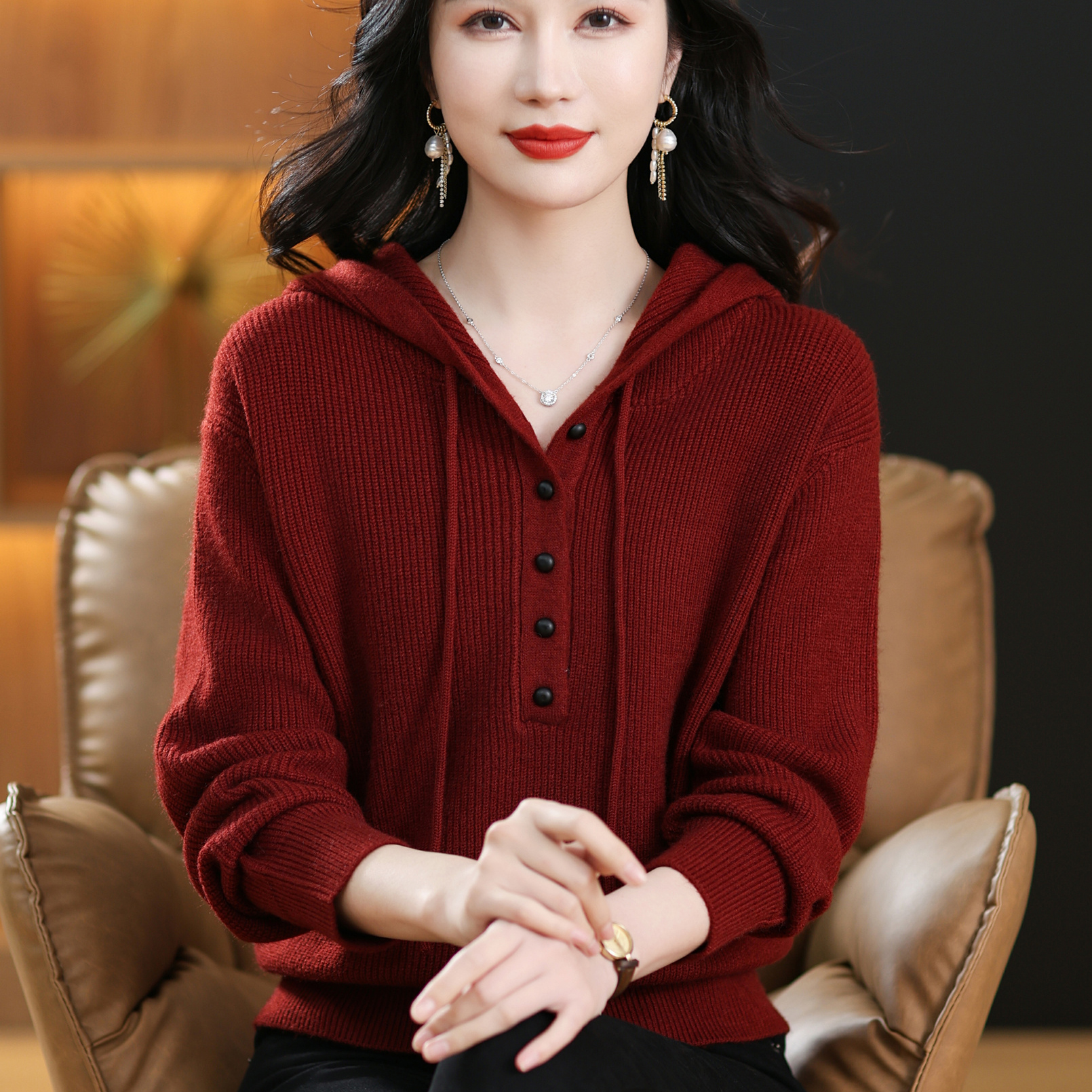 皮尔卡丹年轻妈妈秋装连帽针织卫衣秋冬新款宽松上衣女士带帽宽松
