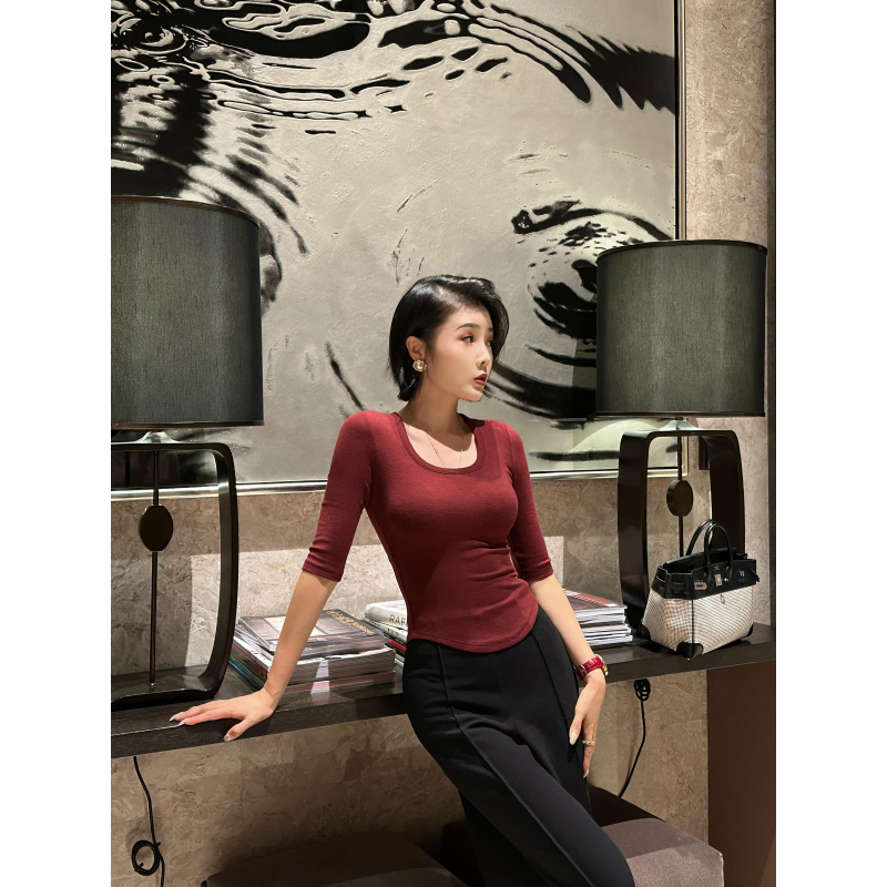 XULU原创美利诺慕斯绒修身百搭上衣气质圆领五分袖不规则下摆上衣