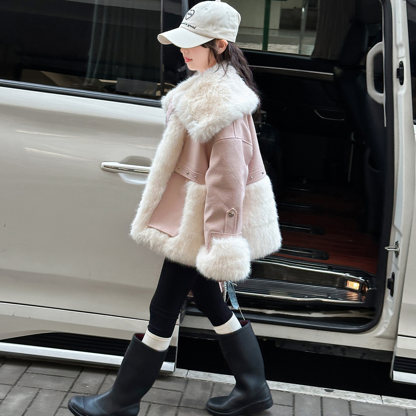 女童皮毛一体羊羔绒加厚毛领皮草外套儿童冬季加绒加厚网红外套潮