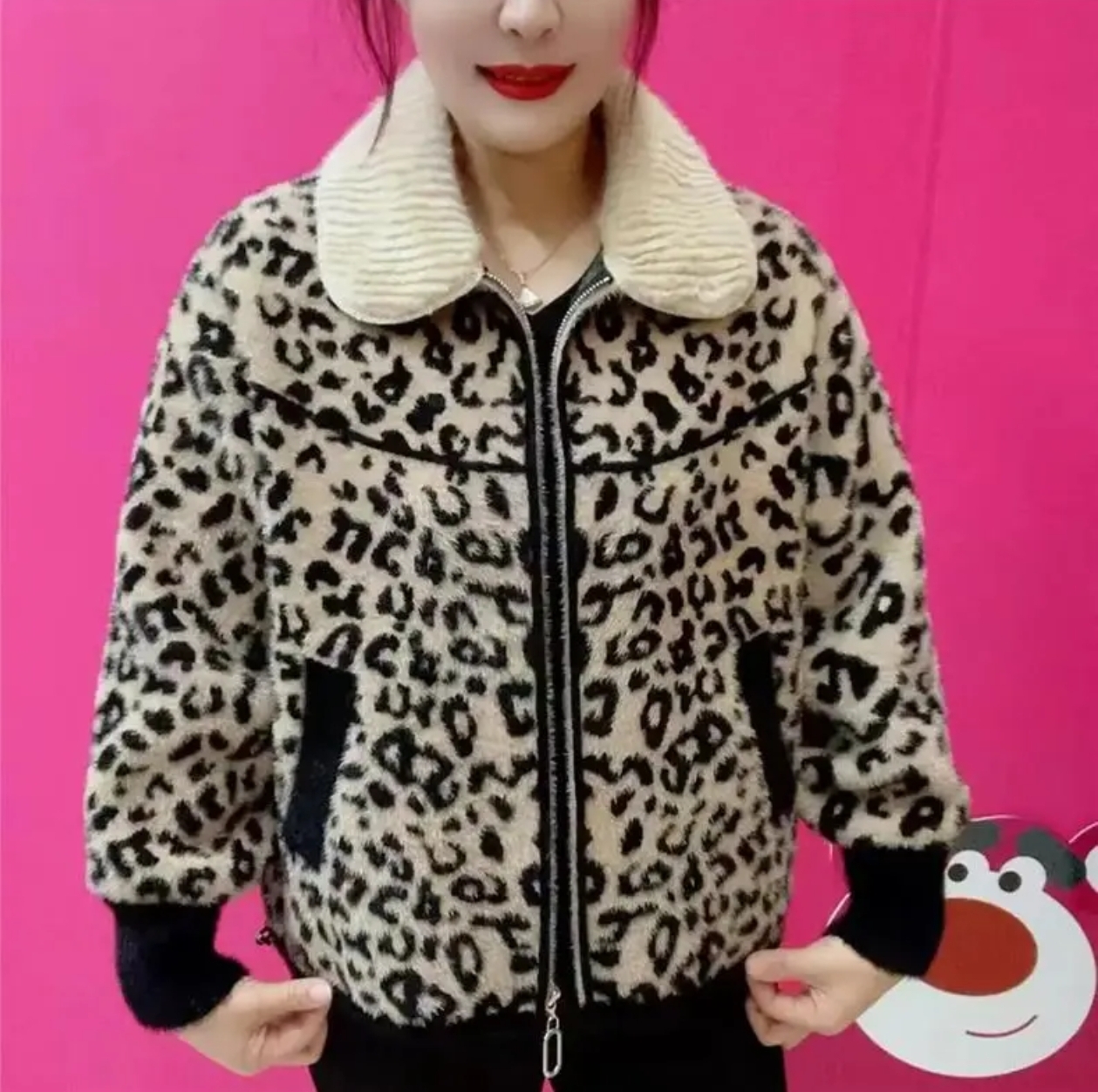 时尚豹纹翻领开衫厚款毛呢外套女2025冬季新款潮流妈妈装口袋外套