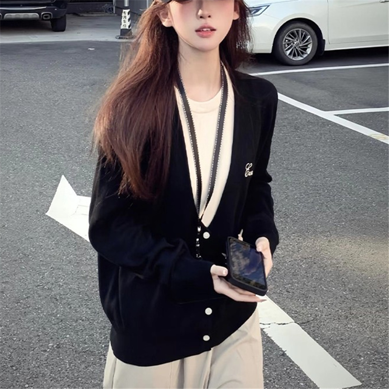 韩系假两件针织开衫女秋冬季穿搭撞色长袖毛衣宽松慵懒风轻奢上衣