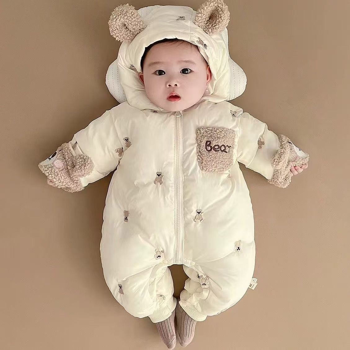 婴儿冬季衣服夹棉宝宝衣服秋冬款套装棉衣爬服婴幼儿冬天外出服