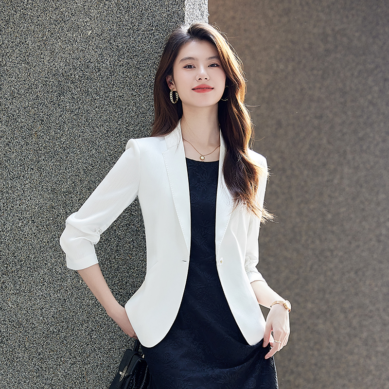 薄款白色小西装外套女夏季高级感时尚气质中袖小个子套裙