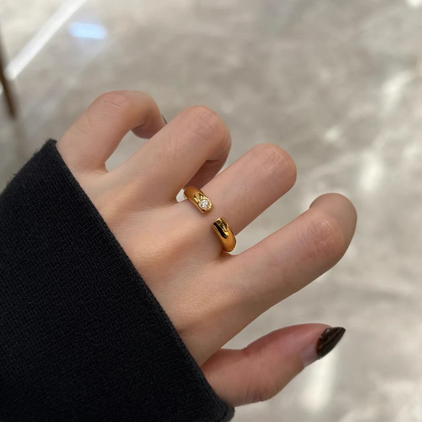 铜合金戒指 点钻泥鳅背戒指简约百搭高级感素圈开口指环叠戴食指