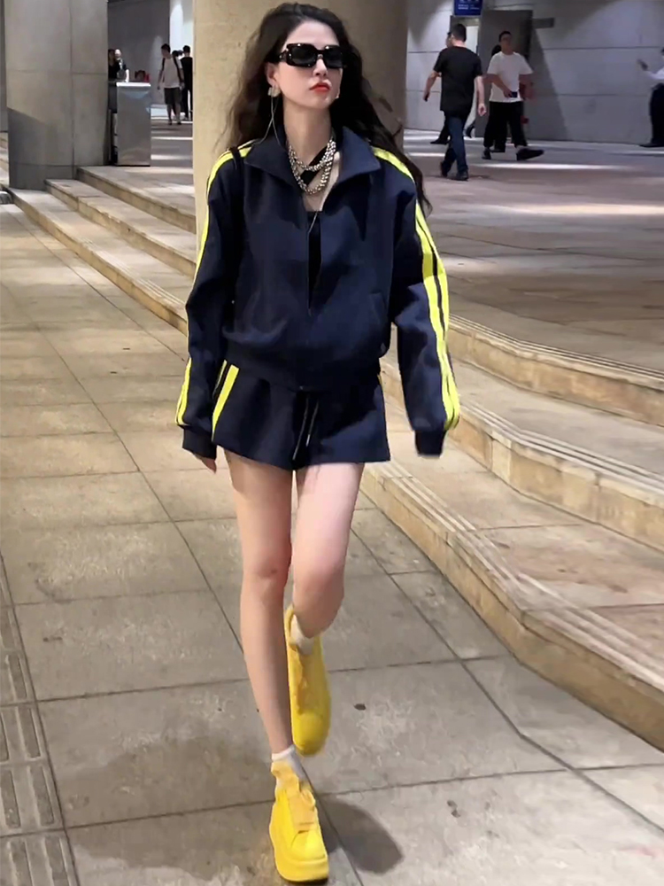 洋气休闲运动套装女装一整套早秋穿搭开衫卫衣外套搭配短裤两件套