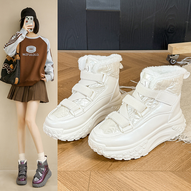 加绒加厚雪地靴棉鞋2025新款女鞋厚底老爹鞋学生运动高帮
