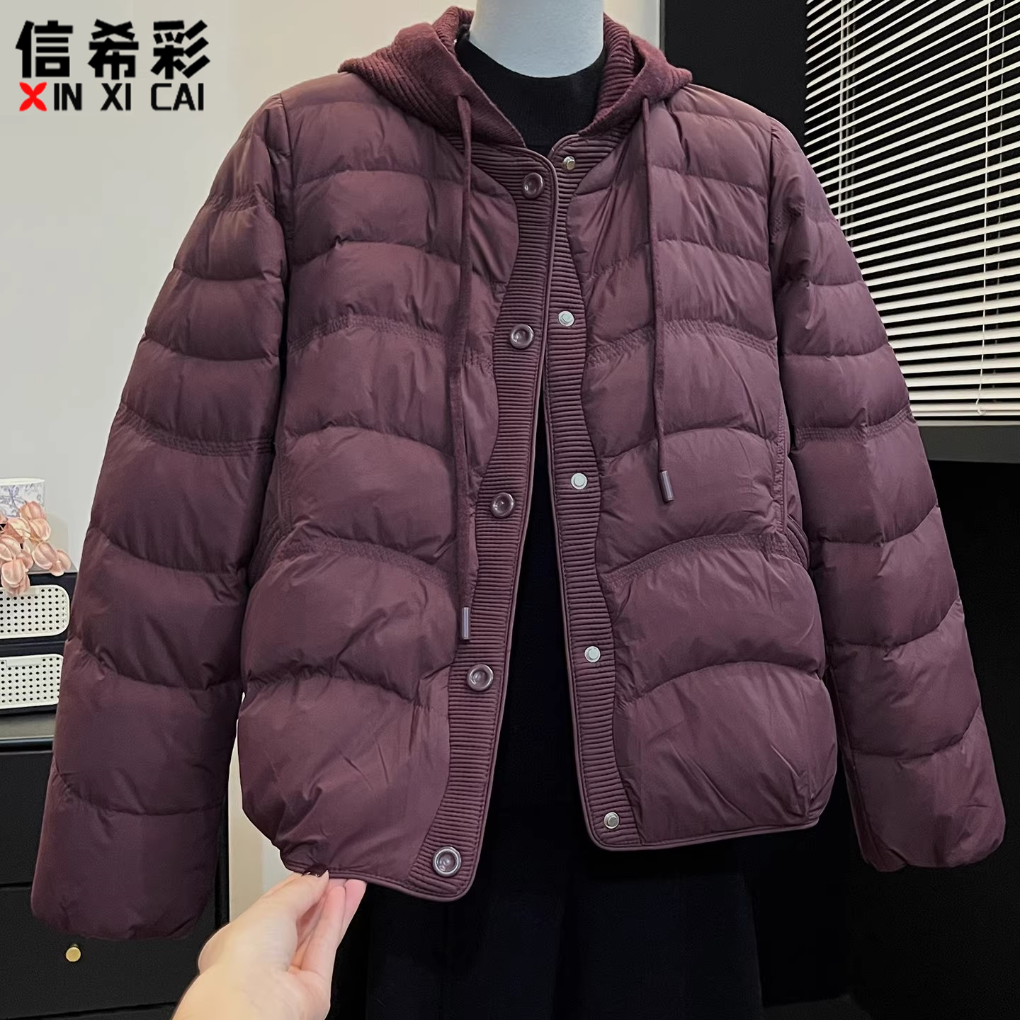 【新国标羽绒服】妈妈羽绒服外套中老年轻薄保暖白鸭绒时尚休闲连帽