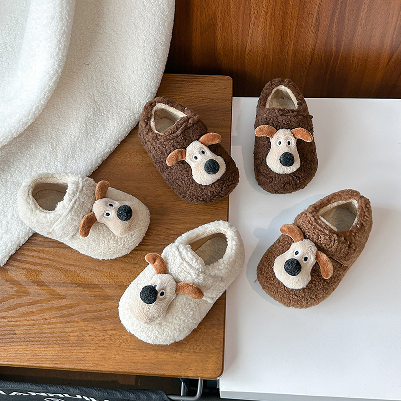 新款冬季儿童棉鞋毛绒3-6岁宝宝鞋软底居家鞋加绒保暖卡通毛毛鞋