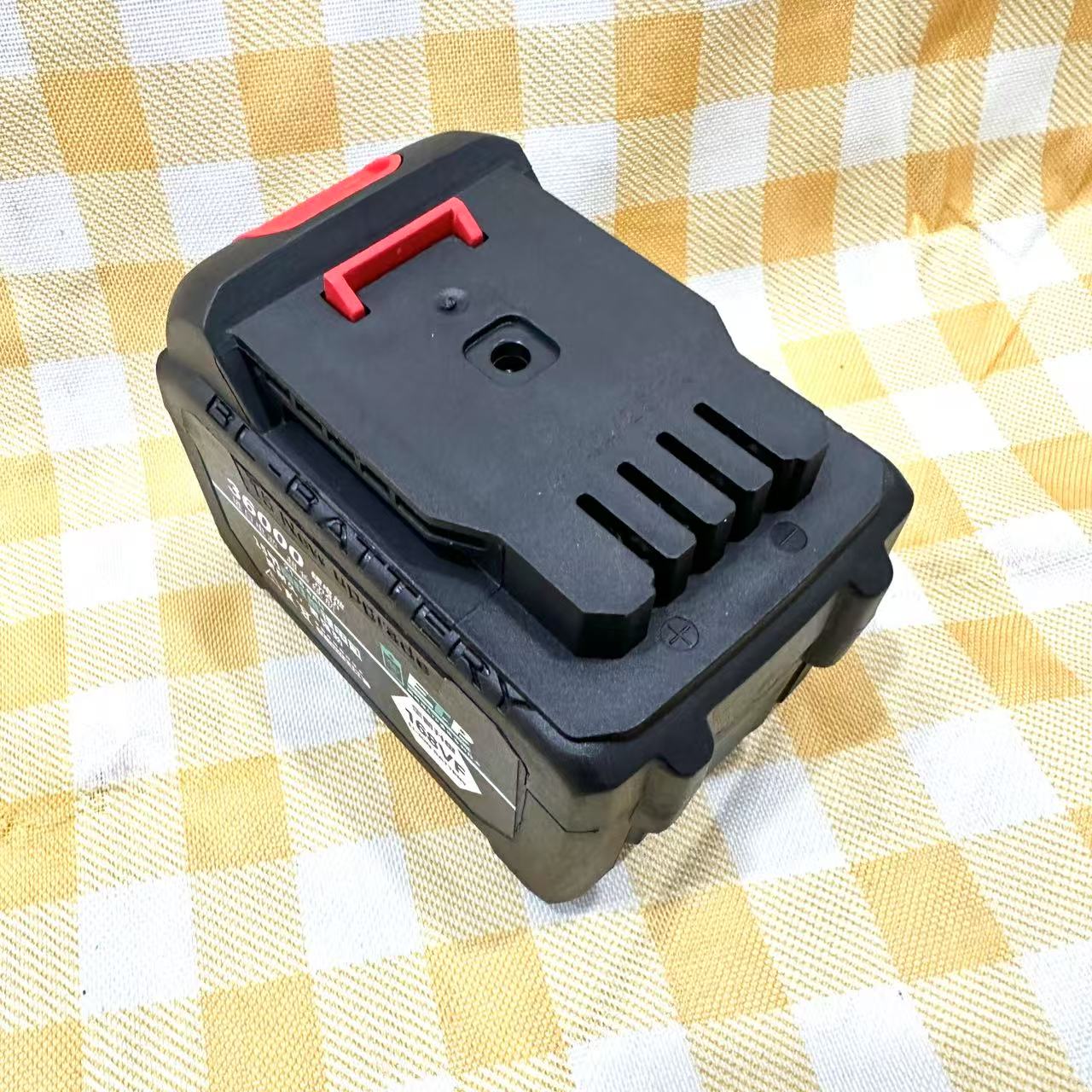 东城款15节锂电池电动工具大容量20v角磨机电锤扳手通用锂电池