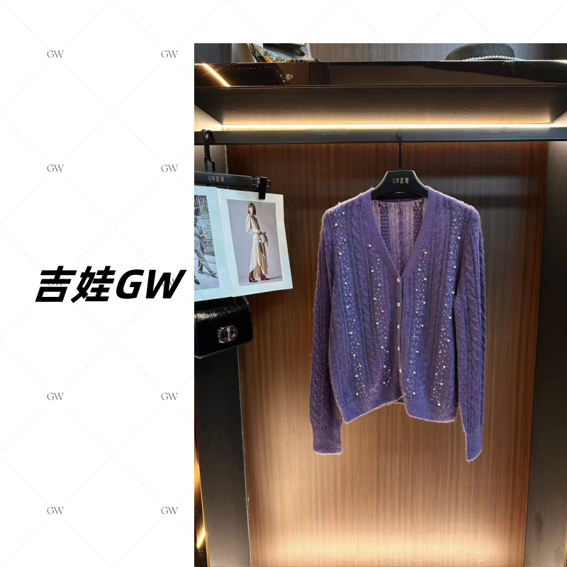 GW新款韩系圆领长袖羊毛针织衫烫钻打底上衣5680