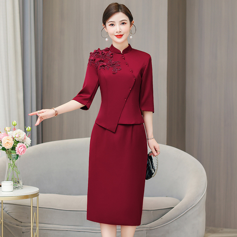 高端贵妇国风婚宴装礼服裙女2025秋季新款修身气质优雅立领连衣裙